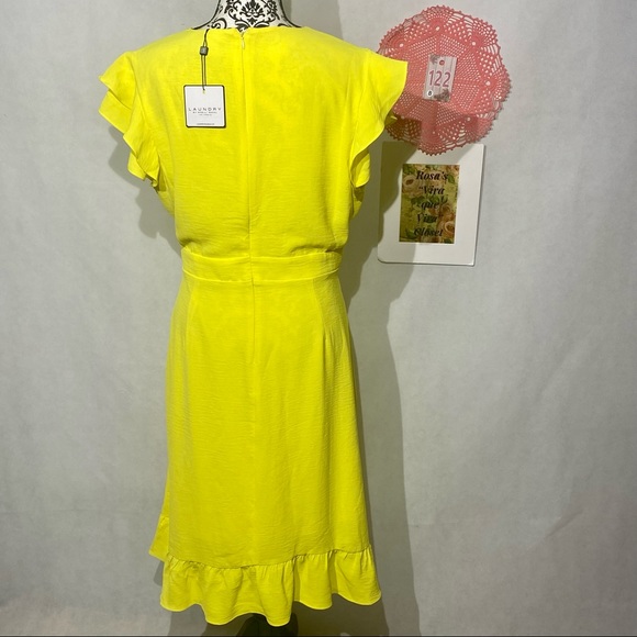 Laundry NWT By Shelli Segal Short Sleeve,V-Neck Ruffled Asymmetrical Hem Yellow - Picture 10 of 15